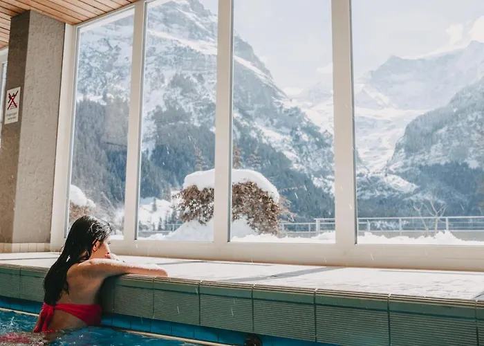 格林德尔瓦尔德阳光星辰酒店